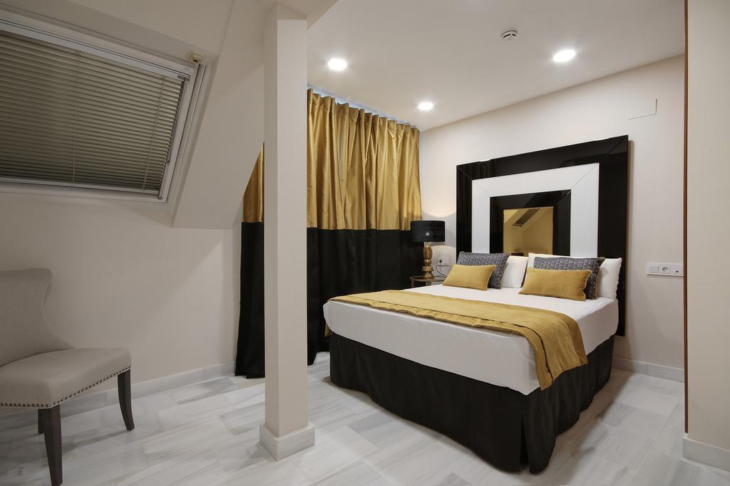 Suites Gran Via Capilla Real Granada Exterior photo